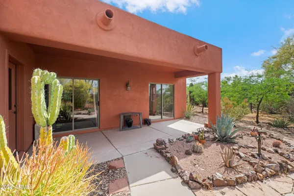 $750,000 | 5175 South Kings Ranch Road, Gold Canyon, AZ 85118