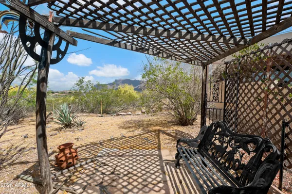 $750,000 | 5175 South Kings Ranch Road, Gold Canyon, AZ 85118