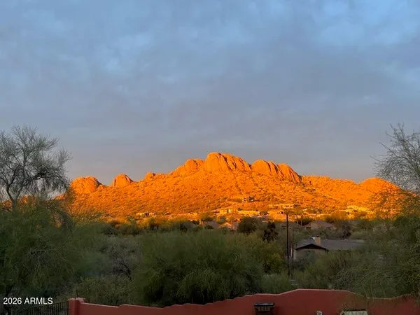 $750,000 | 5175 South Kings Ranch Road, Gold Canyon, AZ 85118