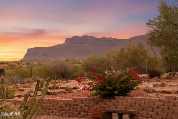 $750,000 | 5175 South Kings Ranch Road, Gold Canyon, AZ 85118