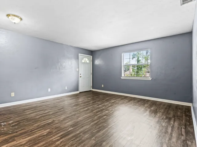 $1,000 | 502 McKeithen Street, Unit 4A, Tallahassee, FL 32304