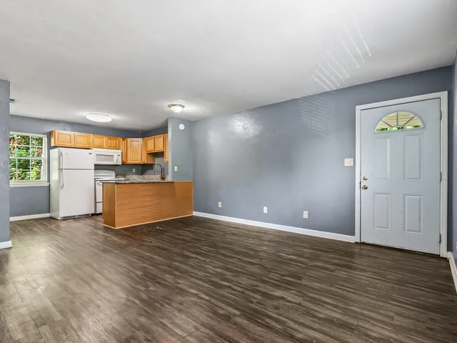 $1,000 | 502 McKeithen Street, Unit 4A, Tallahassee, FL 32304