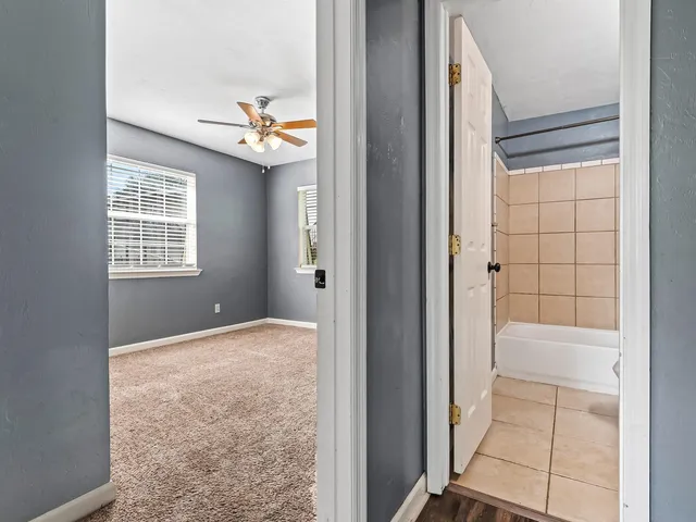 $1,000 | 502 McKeithen Street, Unit 4A, Tallahassee, FL 32304