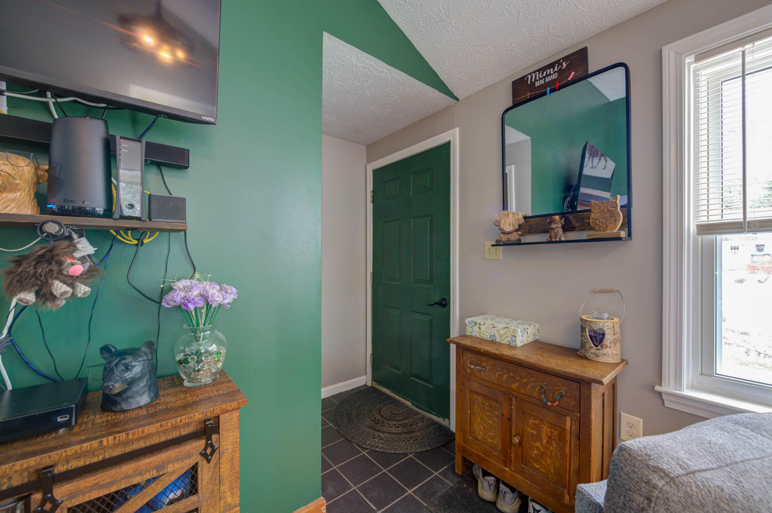 99 Northland Road Waterboro, ME 04061 - Photo 4 of 21 pic-6