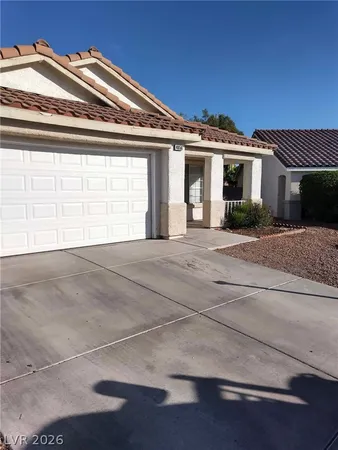 $2,000 | 4856 Minturn Avenue, Las Vegas, NV 89130