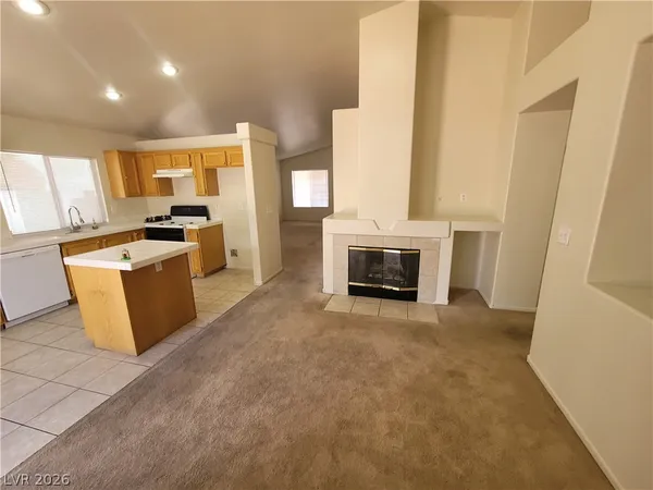 $2,000 | 4856 Minturn Avenue, Las Vegas, NV 89130