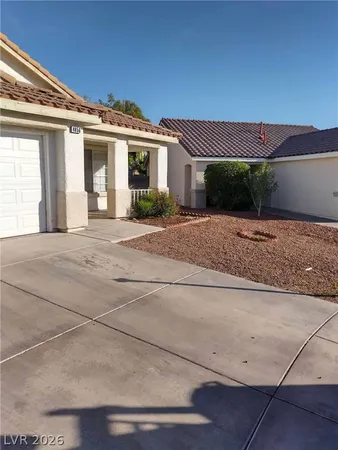 $2,000 | 4856 Minturn Avenue, Las Vegas, NV 89130