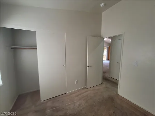 $2,000 | 4856 Minturn Avenue, Las Vegas, NV 89130