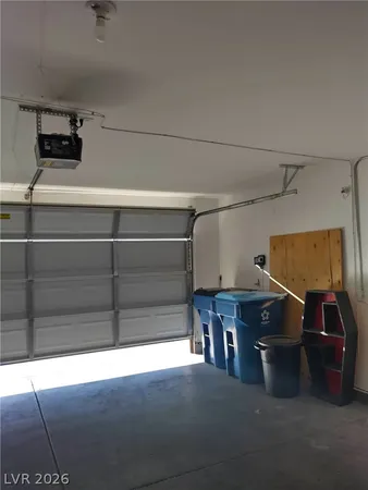 $2,000 | 4856 Minturn Avenue, Las Vegas, NV 89130