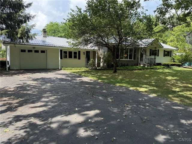 $290,000 | 6391 Bartlett Road, Westmoreland, NY 13440