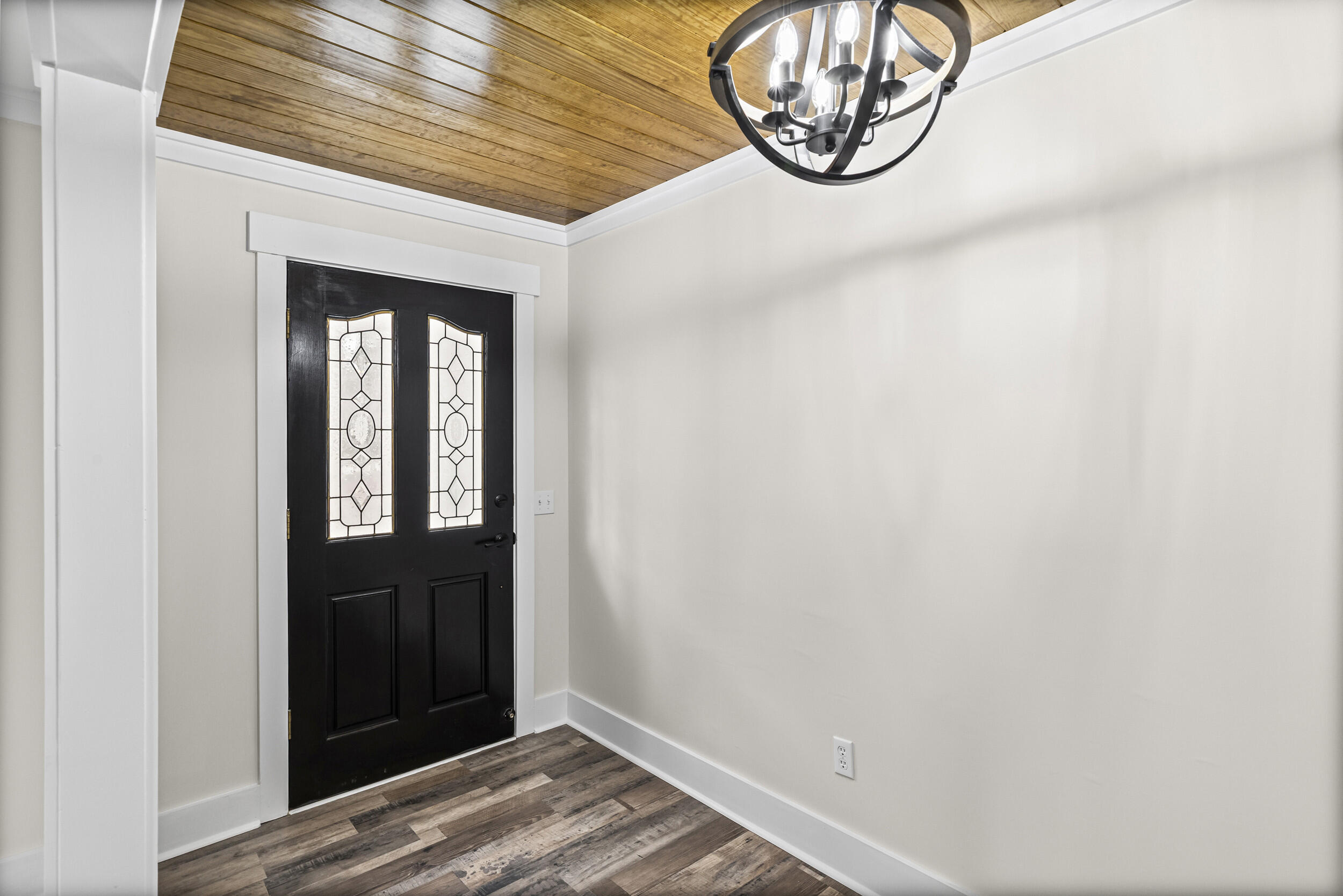 641 Mealing Road North Augusta, SC 29860 - Photo 3 of 37 Foyer with Toungue and Groove Ceiling