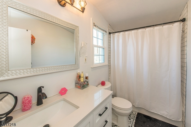 2 Chestnut Hill Road Randolph, NJ 07869 - Photo 16 of 24