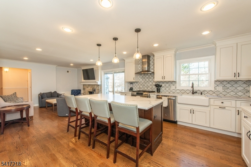 2 Chestnut Hill Road Randolph, NJ 07869 - Photo 7 of 24