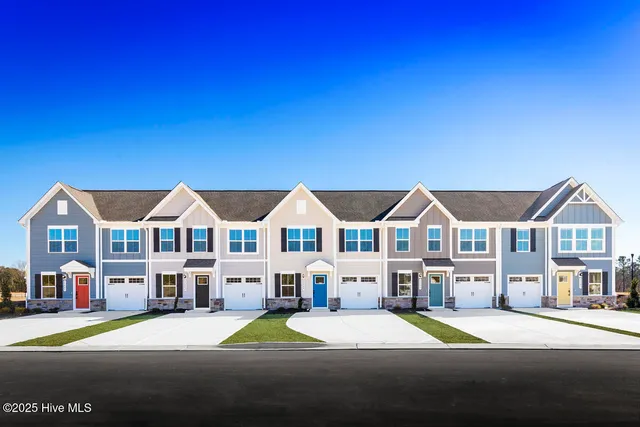 $279,000 | 4194 Farmfield Drive, Leland, NC 28451