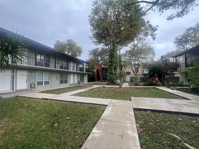 $1,800 | 10820 North Kendall Drive, Unit S4, Miami, FL 33176