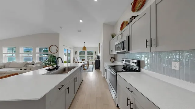 $2,700 | 12628 Tannencrest Drive, Riverview, FL 33579