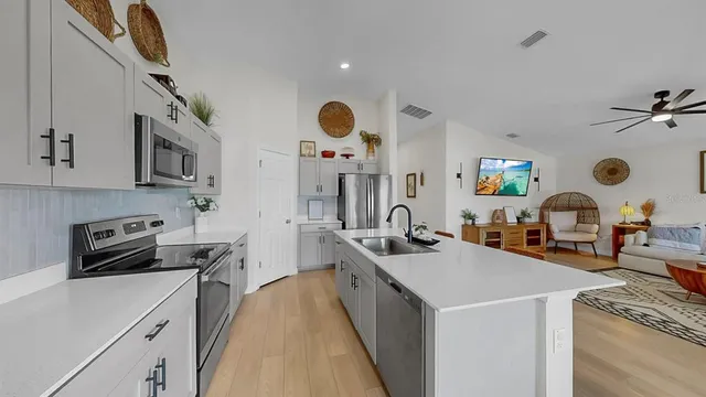 $2,700 | 12628 Tannencrest Drive, Riverview, FL 33579