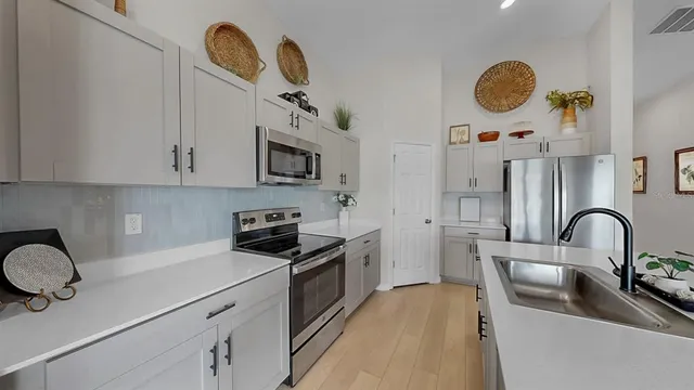 $2,700 | 12628 Tannencrest Drive, Riverview, FL 33579