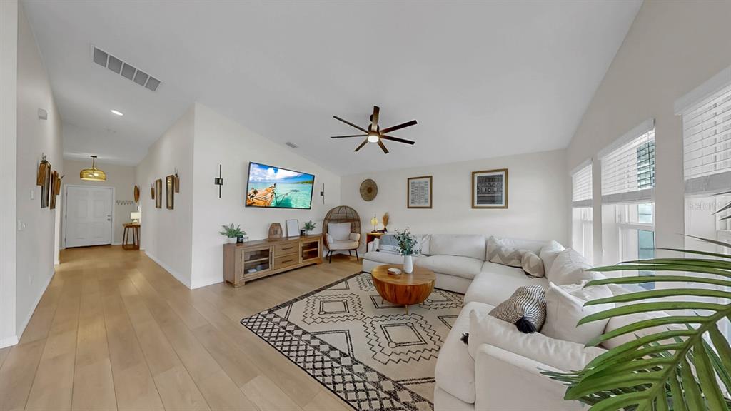 12628 Tannencrest Drive Riverview, FL 33579 - Photo 3 of 32