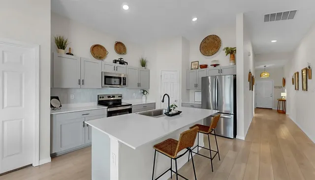 $2,700 | 12628 Tannencrest Drive, Riverview, FL 33579