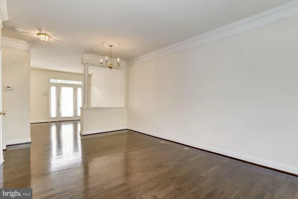 $3,300 | 122 Elmcroft Boulevard, Rockville, MD 20850