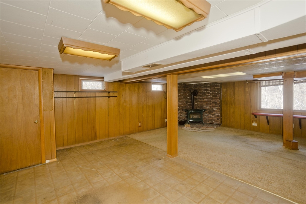 180 Fletcher Circle Chicopee, MA 01020 - Photo 32 of 37