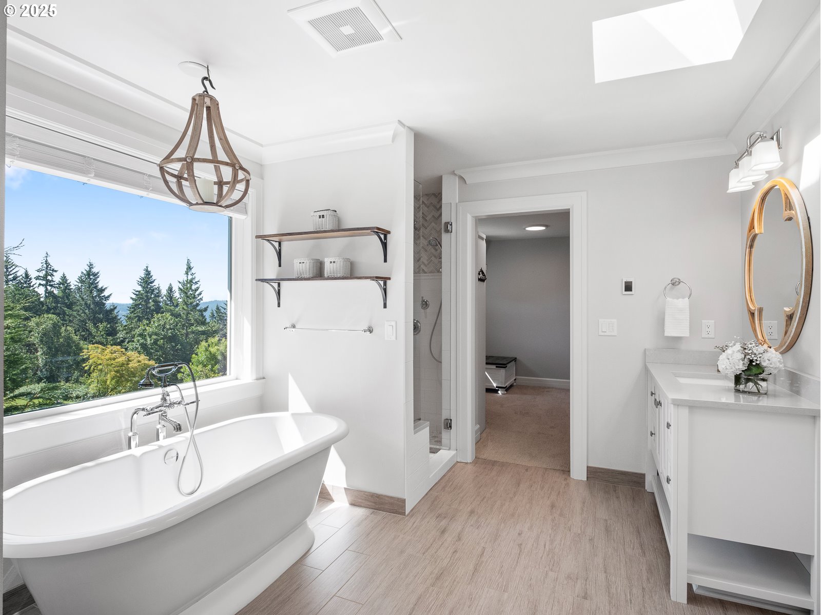 13848 Southeast Diamond Rdg Road Happy Valley, OR 97086 - Photo 18 of 48 a bathroom with a bathtub and a sink