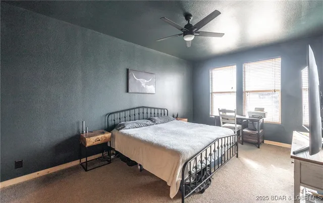 $672,400 | 29900 Pelican Drive, Lebanon, MO 65536