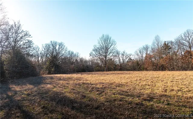 $672,400 | 29900 Pelican Drive, Lebanon, MO 65536