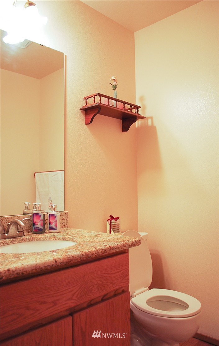 523 225th Place Southeast Bothell, WA 98021 - Photo 9 of 21