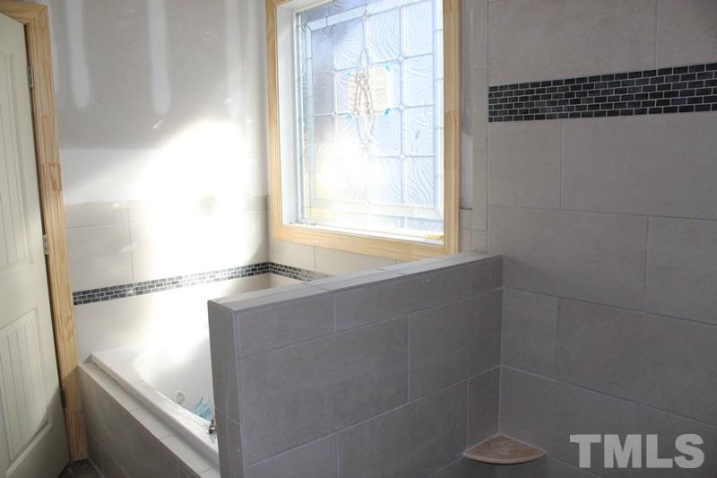 1207 Belhaven Road Cary, NC 27513 - Photo 9 of 25 Gallery Image 9