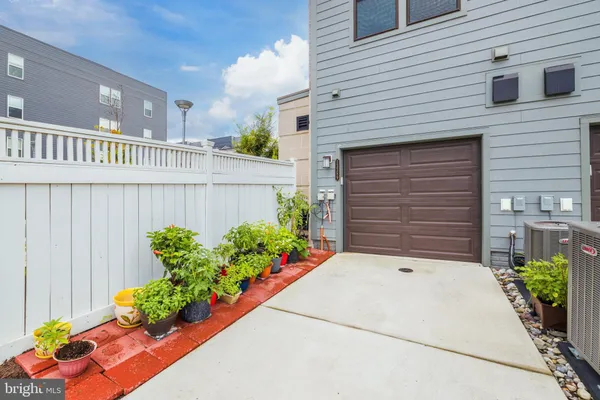 $2,950 | 13389 Launders Street, Unit 41, Herndon, VA 20171