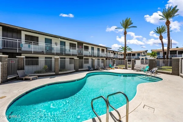 $999 | 3025 North 32nd Street, Unit 49, Phoenix, AZ 85018