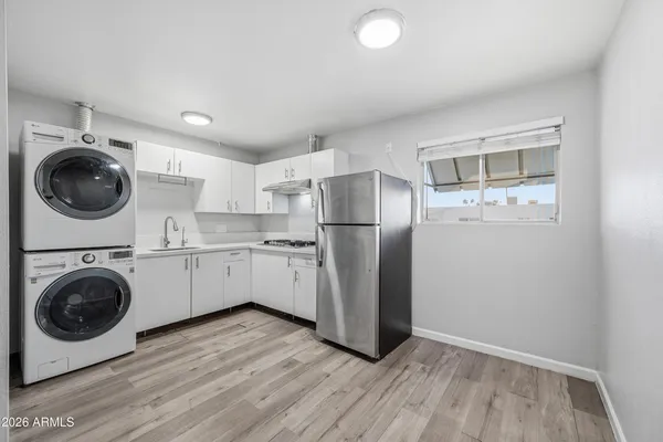 $999 | 3025 North 32nd Street, Unit 49, Phoenix, AZ 85018