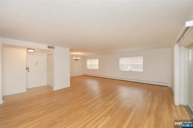 $3,600 | 20-30 Ridge Road, Unit B15, Ridgewood, NJ 07450