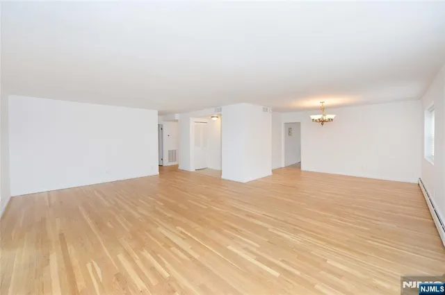 $3,600 | 20-30 Ridge Road, Unit B15, Ridgewood, NJ 07450