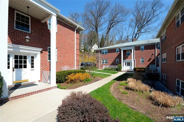 $3,600 | 20-30 Ridge Road, Unit B15, Ridgewood, NJ 07450