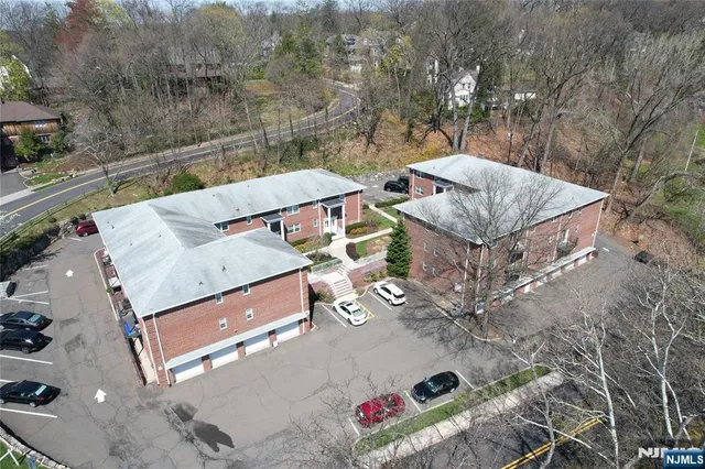 $3,600 | 20-30 Ridge Road, Unit B15, Ridgewood, NJ 07450