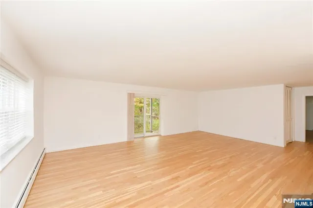 $3,600 | 20-30 Ridge Road, Unit B15, Ridgewood, NJ 07450