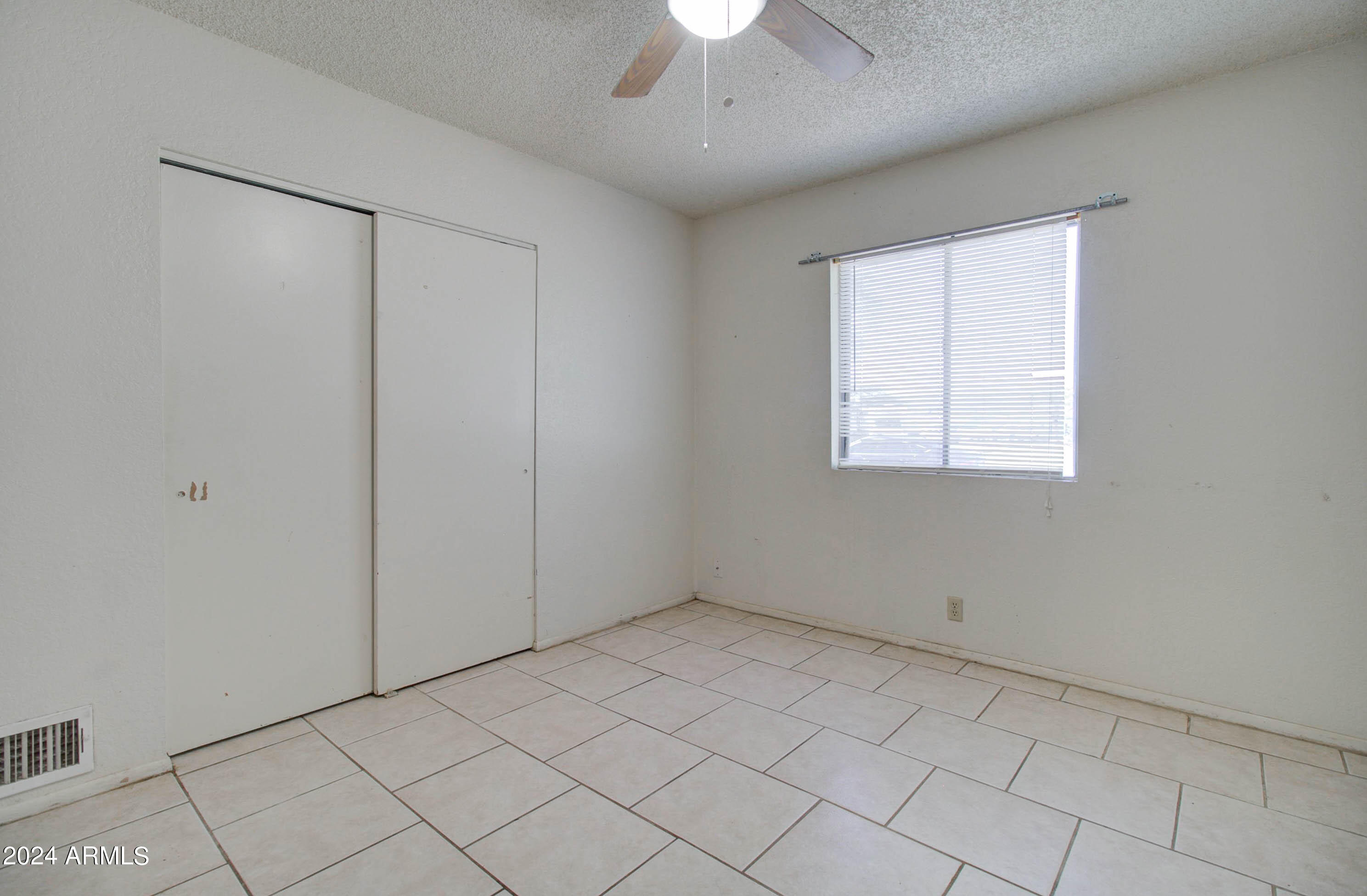 216 Ivanhoe Road Kearny, AZ 85137 - Photo 19 of 32 216 W Ivanhoe Rd-15