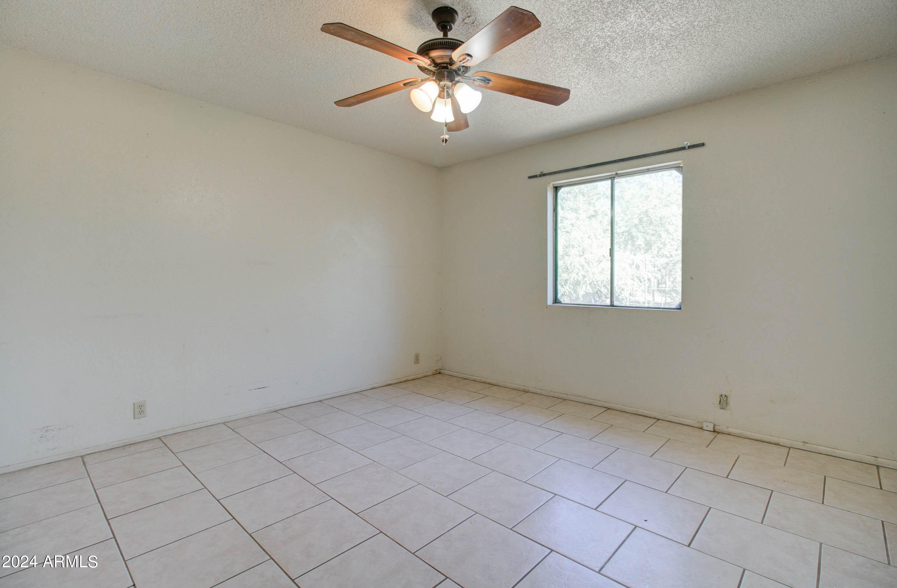 216 Ivanhoe Road Kearny, AZ 85137 - Photo 23 of 32 216 W Ivanhoe Rd-19