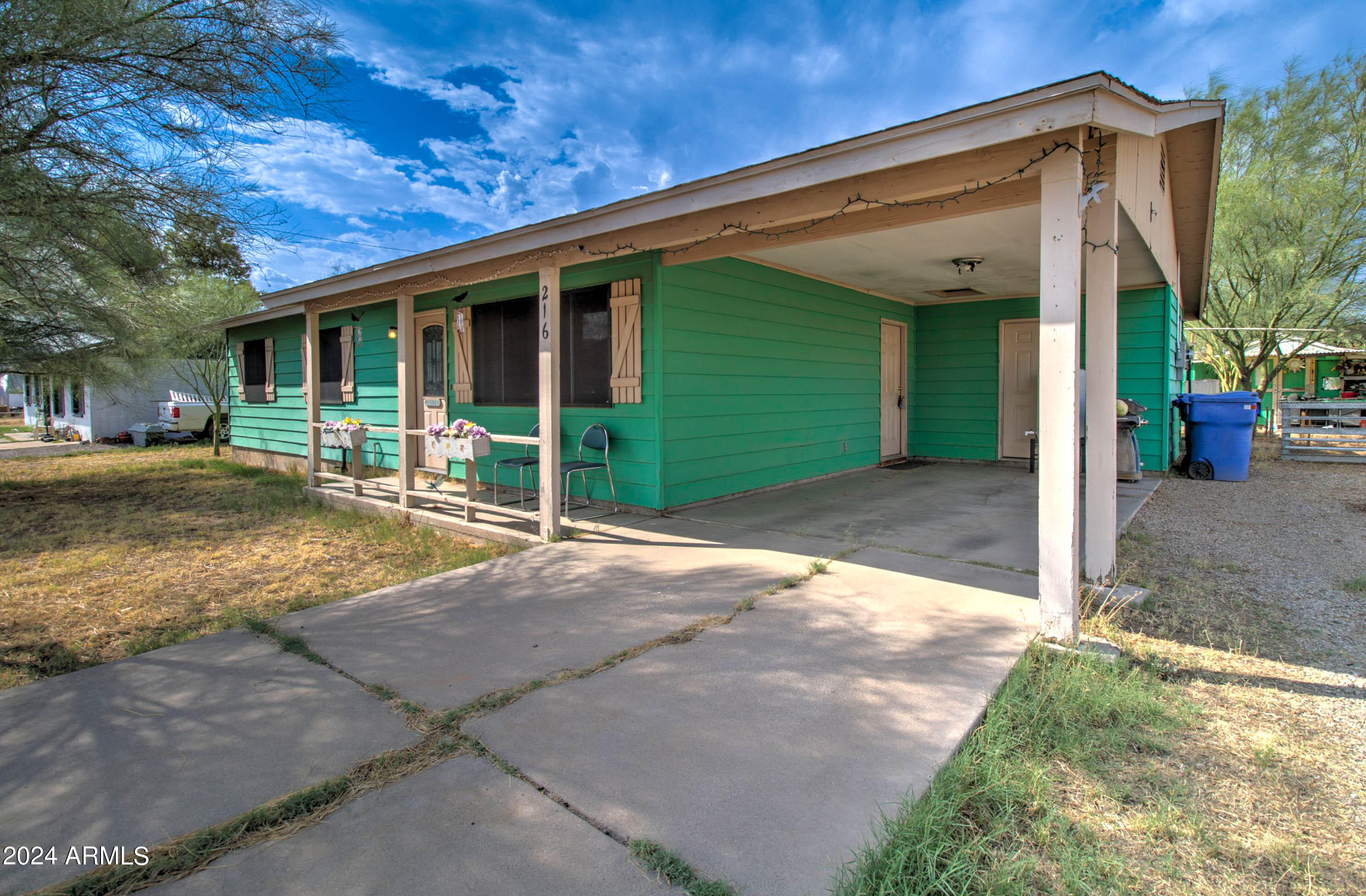 216 Ivanhoe Road Kearny, AZ 85137 - Photo 4 of 32 216 W Ivanhoe Rd-4