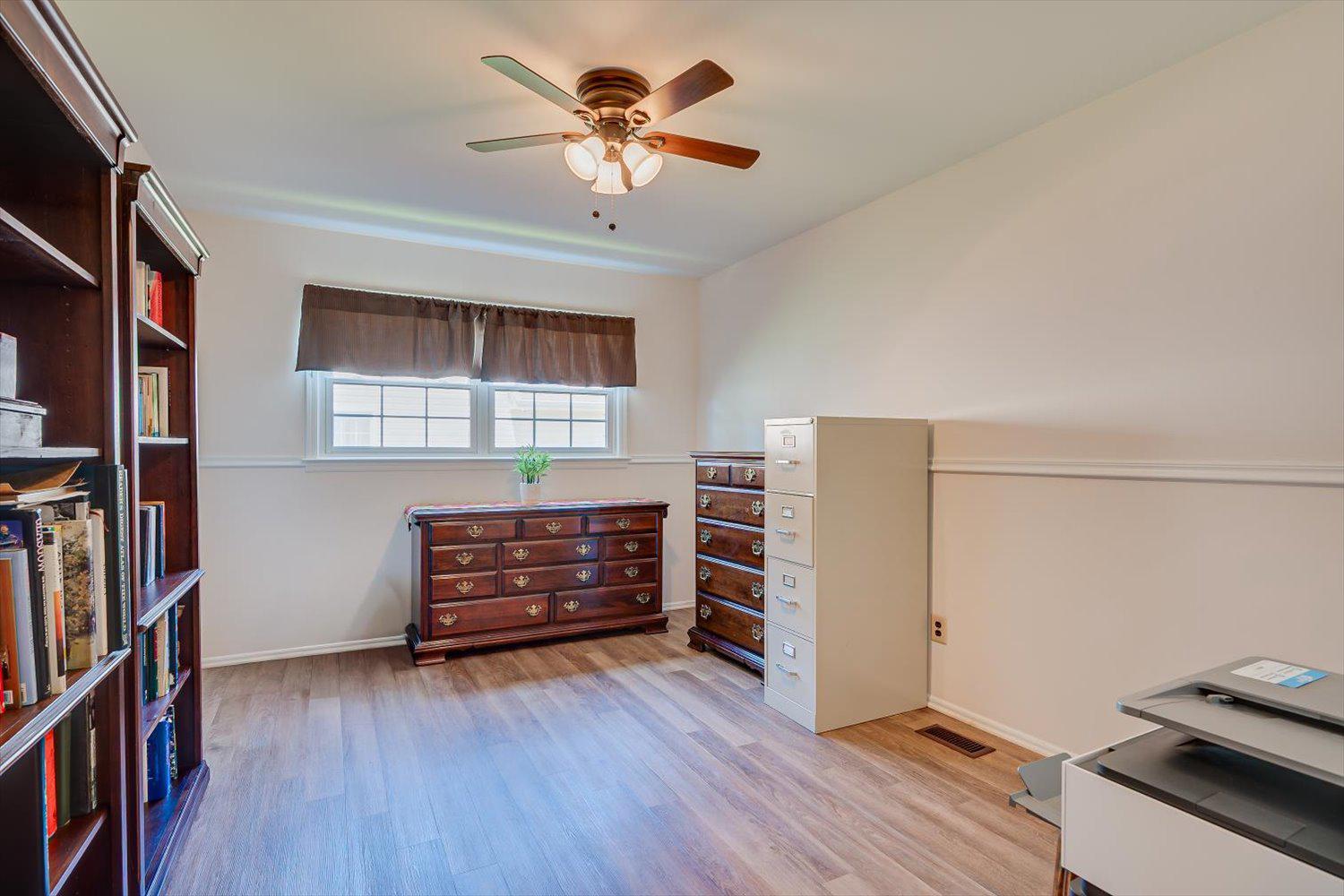 86 Albemarle Road Hamilton, NJ 08690 - Photo 21 of 49 1st floor bedroom/office