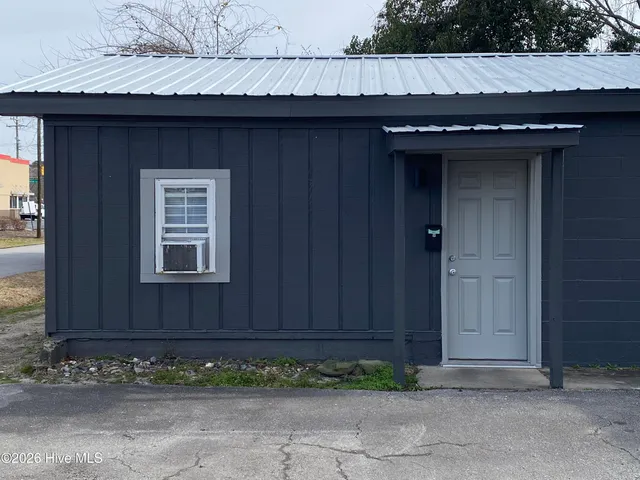 $650 | 111 Morton Street, Jacksonville, NC 28540