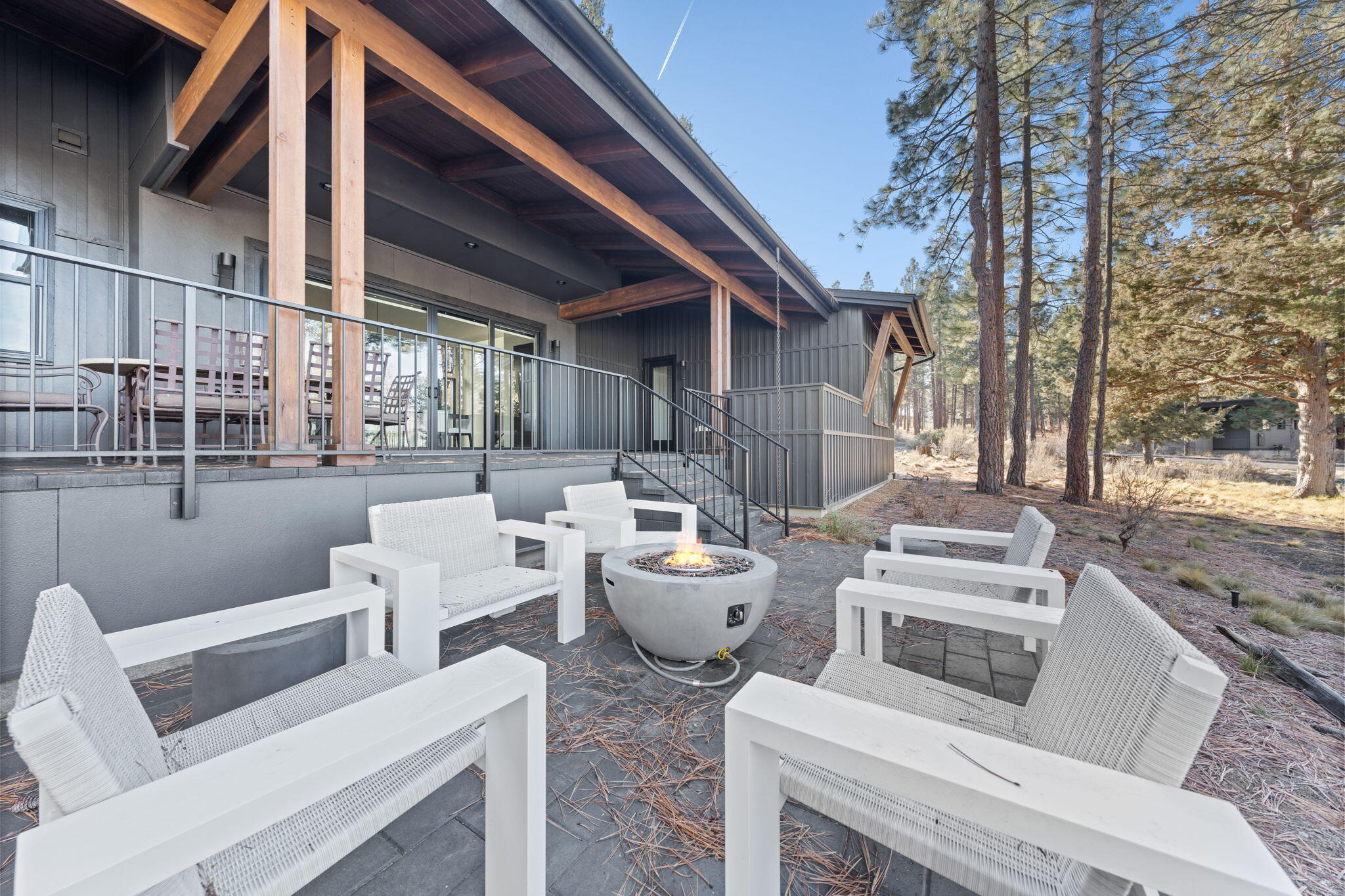 61455 Meeks Trail Bend, OR 97702 - Photo 37 of 46 30