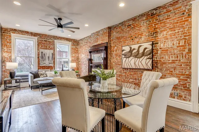 $569,000 | 2820 Accomac Street, St. Louis, MO 63104