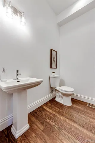 $569,000 | 2820 Accomac Street, St. Louis, MO 63104