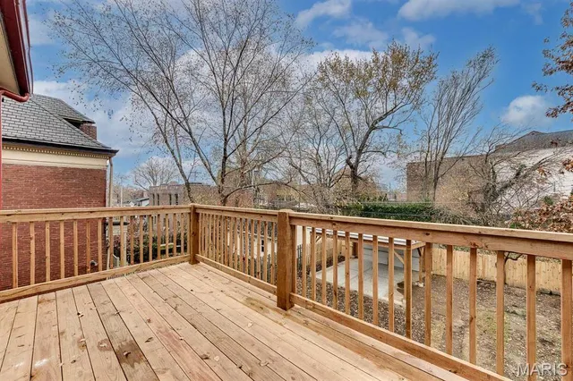 $569,000 | 2820 Accomac Street, St. Louis, MO 63104