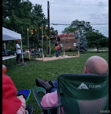 $569,000 | 2820 Accomac Street, St. Louis, MO 63104