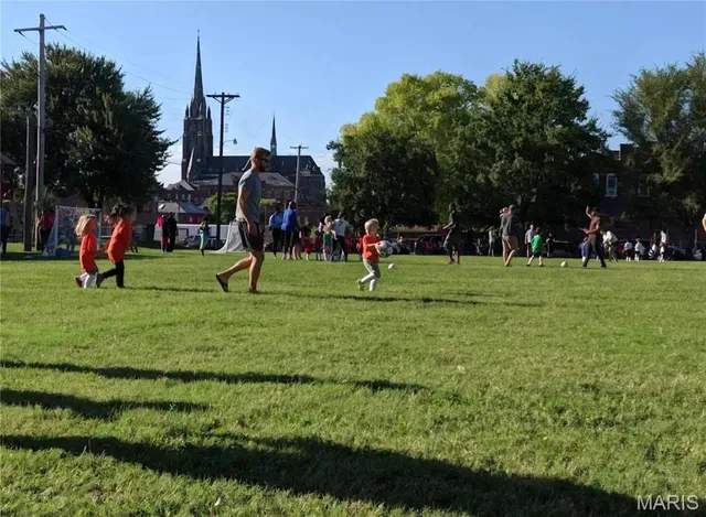 $569,000 | 2820 Accomac Street, St. Louis, MO 63104